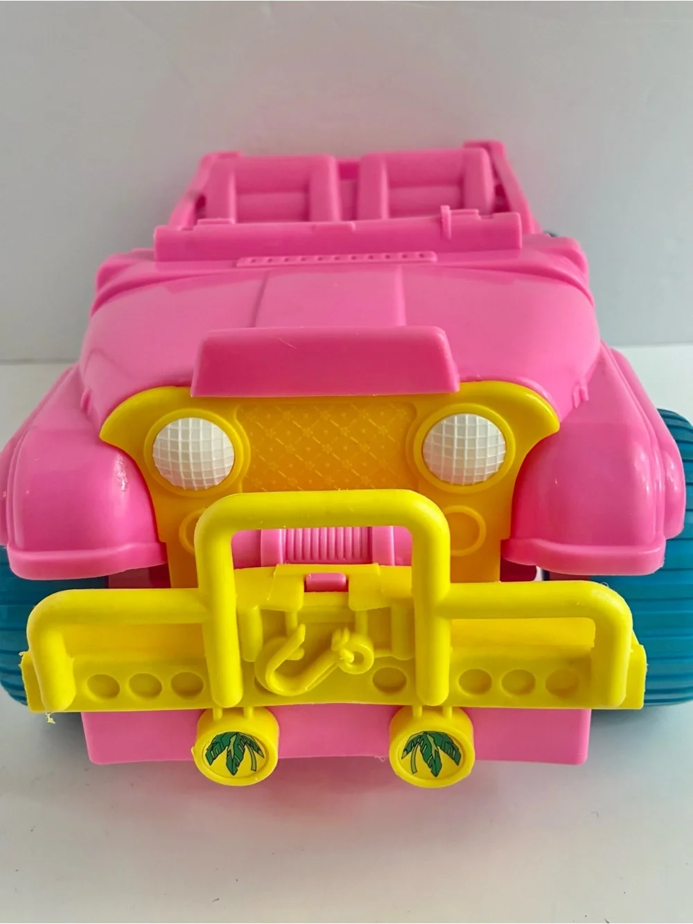 Vintage 1987 Mattel Barbie Beach Jeep Pink Blue White Yellow